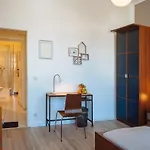 Aparthotel Apartmenthaus Kaiser Friedrich 3*
