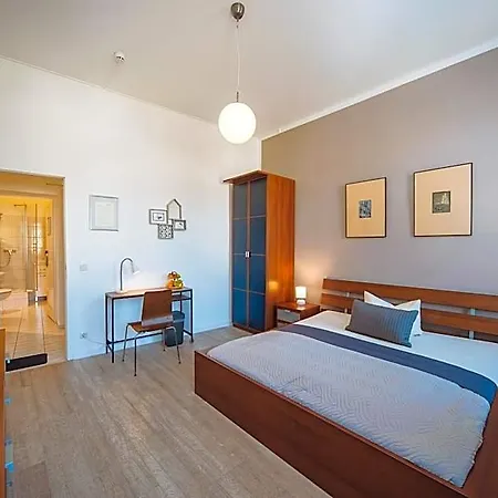 Apartmenthaus Kaiser Friedrich Potsdam