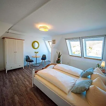 Apartmenthaus Kaiser Friedrich 3*