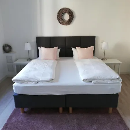 Apartmenthaus Kaiser Friedrich Aparthotel 3*