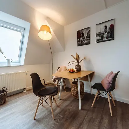 מלון דירות Apartmenthaus Kaiser Friedrich פוטסדאם