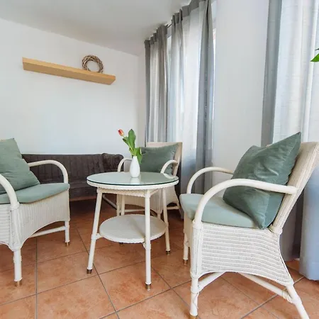 Apartmenthaus Kaiser Friedrich מלון דירות 3*