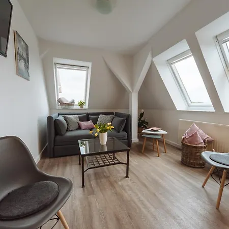 Apartmenthaus Kaiser Friedrich מלון דירות 3*