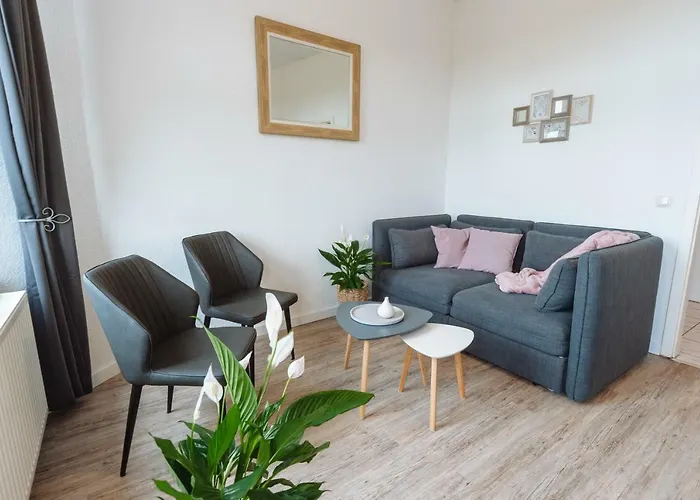 Apartmenthaus Kaiser Friedrich 3* 波茨坦