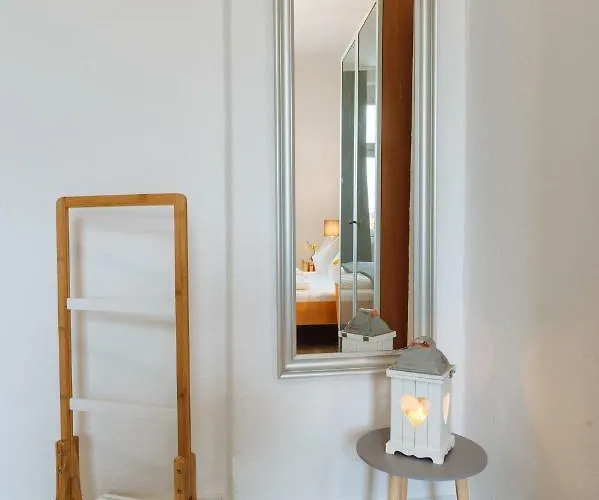 Apartmenthaus Kaiser Friedrich 3*