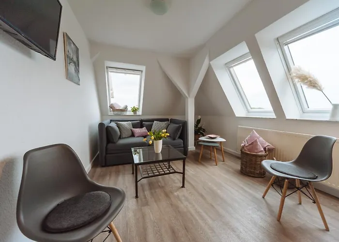 Apartmenthaus Kaiser Friedrich Hotel apartamentowy 3*