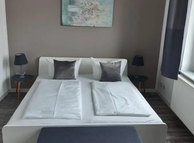 Apartmenthaus Kaiser Friedrich 3*